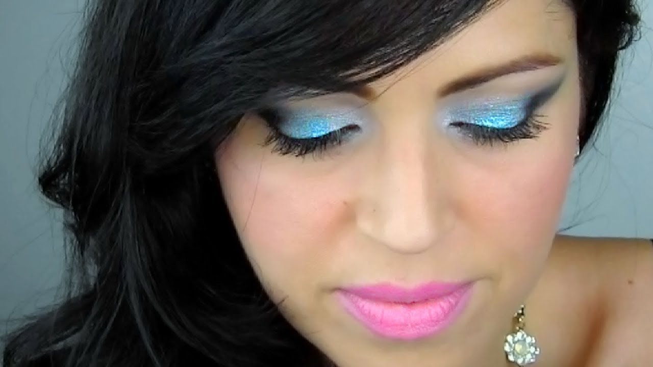 Maquillaje Prom para Graduación o Evento Especial - Azul Glitter Negro y  Blanco - YouTube