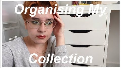 Organise and (a mini) DECLUTTER My Makeup Collection // Clean with Me!