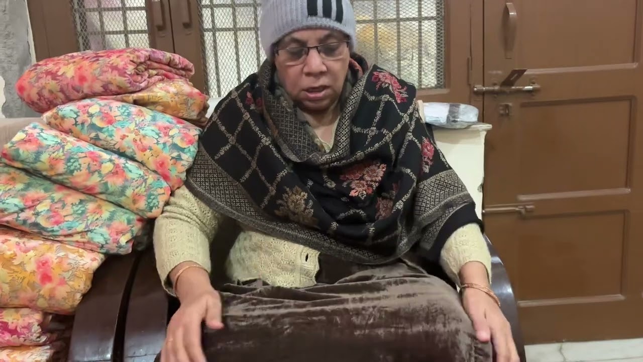 🤗 मखमल जैसे मुलायम 🌹शानदार सूट @Vedaantmatching  #खरखोदा #8053455432 #velvetsuits #suit #wintersuit