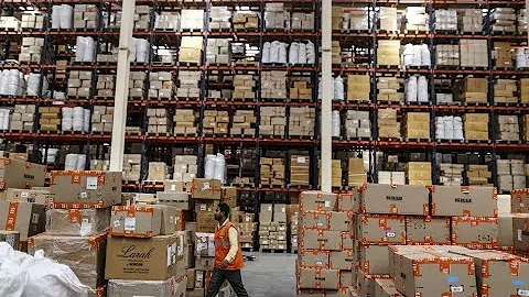 How UPS Survives the Supply Chain Crisis