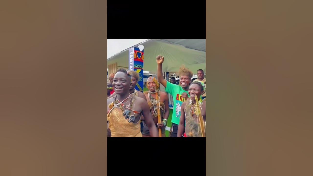 Hadzabe tribe performing their song 🎵  during cultural day #greenscreen #music #screenberry #screen