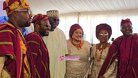 MOMENT WITH MR LATIN, FOLUKE DARAMOLA AND HER SIBLINGS AT HER MOTHER'S FINAL BURIAL CEREMONY.