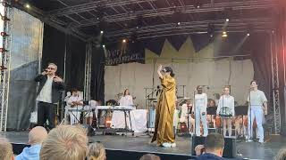 Mine &amp; Orchester feat. Fatoni - &quot;Romcom&quot;, live, Gollan Kulturwerft, Lübeck, 03.08.&#39;23