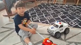 Oyuncak Kamyon Kurtarma Oyunu! 🚛 Süper Kahramanlara Yeni Ev Yaptık! EĞLENCELİ ÇOCUK OYUNU