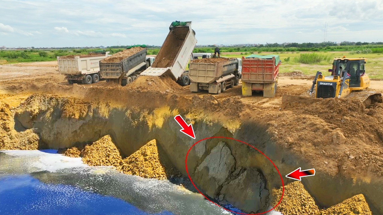 Amazing Project New Road Construction by SHANTUI Bulldozer Pushes Soil into Deep Lake, Landslide