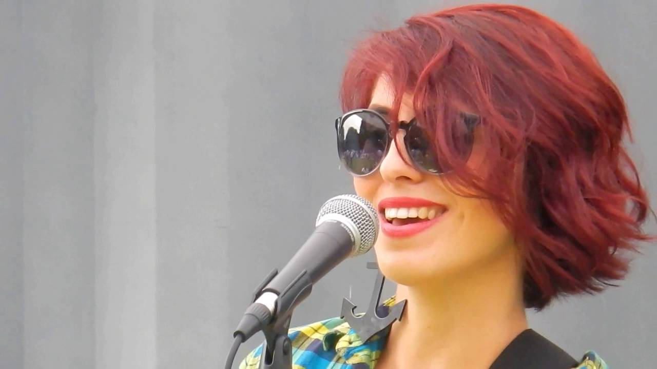 Yoyo Borobia (Venezuela) aux Apéros du parc Josaphat à Schaerbeek YouTube