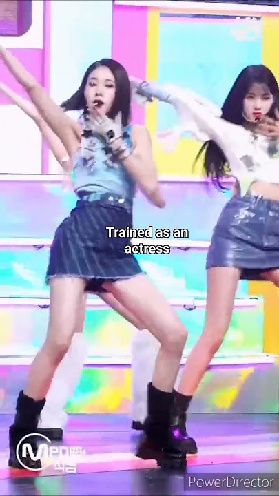 The only members that came from JYPE #stayc #kpop #fypシ゚viral #Bubble #Sieun #J #shorts