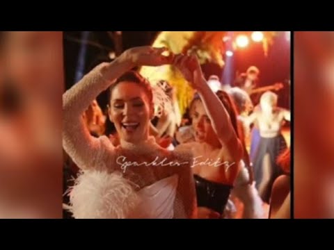 Özge Torer Dancing || Özge on Yıldız's Wedding