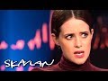 The Crown star Claire Foy on battle with anxiety: – Anything can cause it | SVT/TV 2/Skavlan