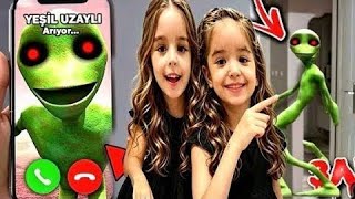 YEŞİL UZAYLI ARIYOR.BİZDEN NE İSTİYOR ESİLA