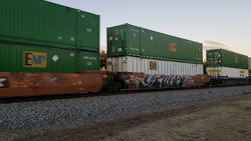 NS 213 Intermodal Taylors, SC w/2 UP leaders