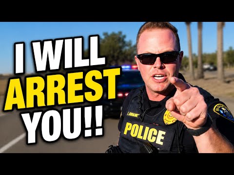 BRAVE AUDITOR STANDS UP TO IDIOT COPS!!!
