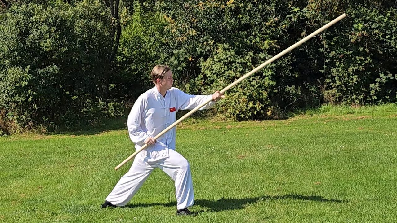 Chen Tai Chi Long Pole 13 Form | Tai Chi Apeldoorn He Yong Gan - YouTube