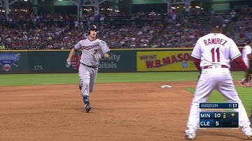 MIN@CLE: Mauer lines an RBI triple in the 8th