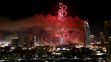Is The Tallest Building In Dubai On Fire - Gif Maker  DaddyGif.com (see description)