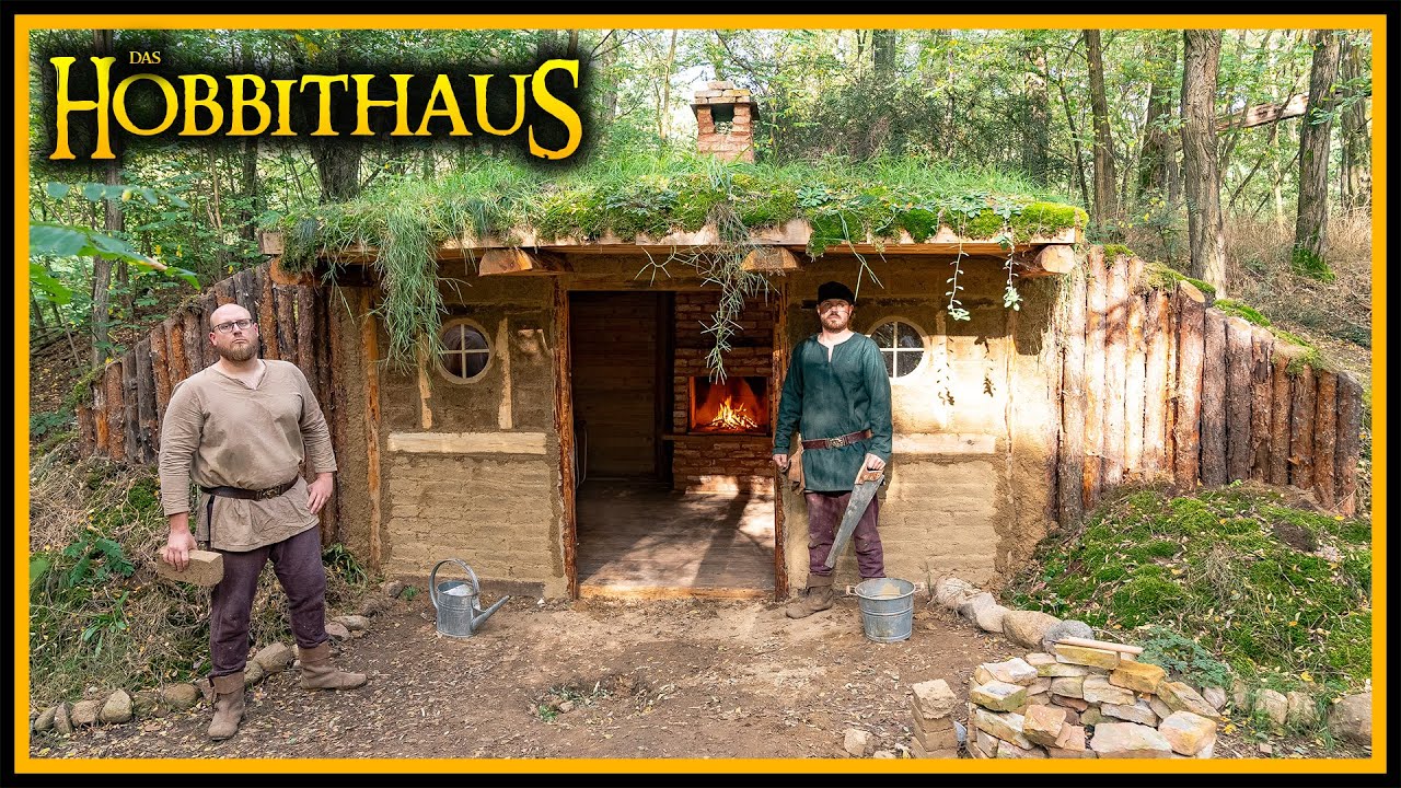 Das Hobbithaus -  Wir haben wirklich runde Fenster! - Bushcraft Outdoor Deutschland