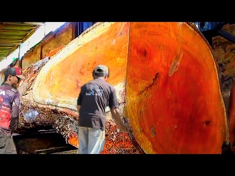 A Very Extraordinary Masterpiece || Sawing Amazing Yellow Wood