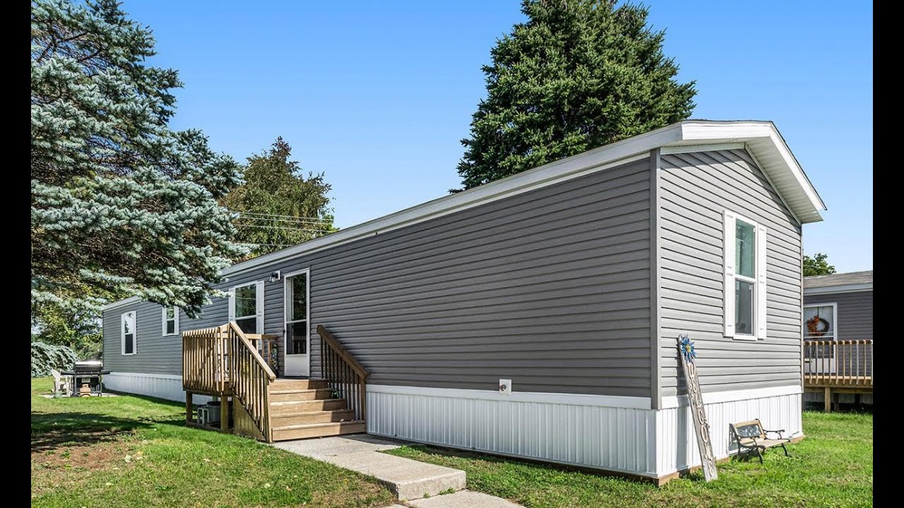 69205 Garver lake Rd Edwardsburg, MI Homes for Sale