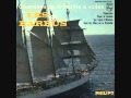 Les Quatre Barbus -  Sont les filles de La Rochelle  (1964) (avec paroles)