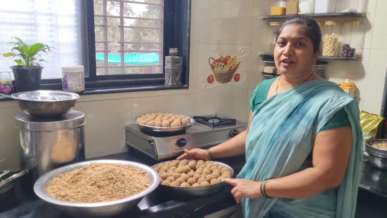 आज बनवले स्पेशल मेथीचे लाडू..😊 सर्वच आजारांवर गुणकारी..😃