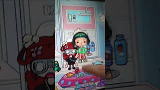 у нас там аллигатор в хате