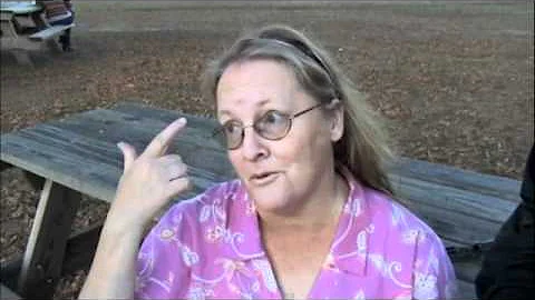 Tara and Teresa Cartwright