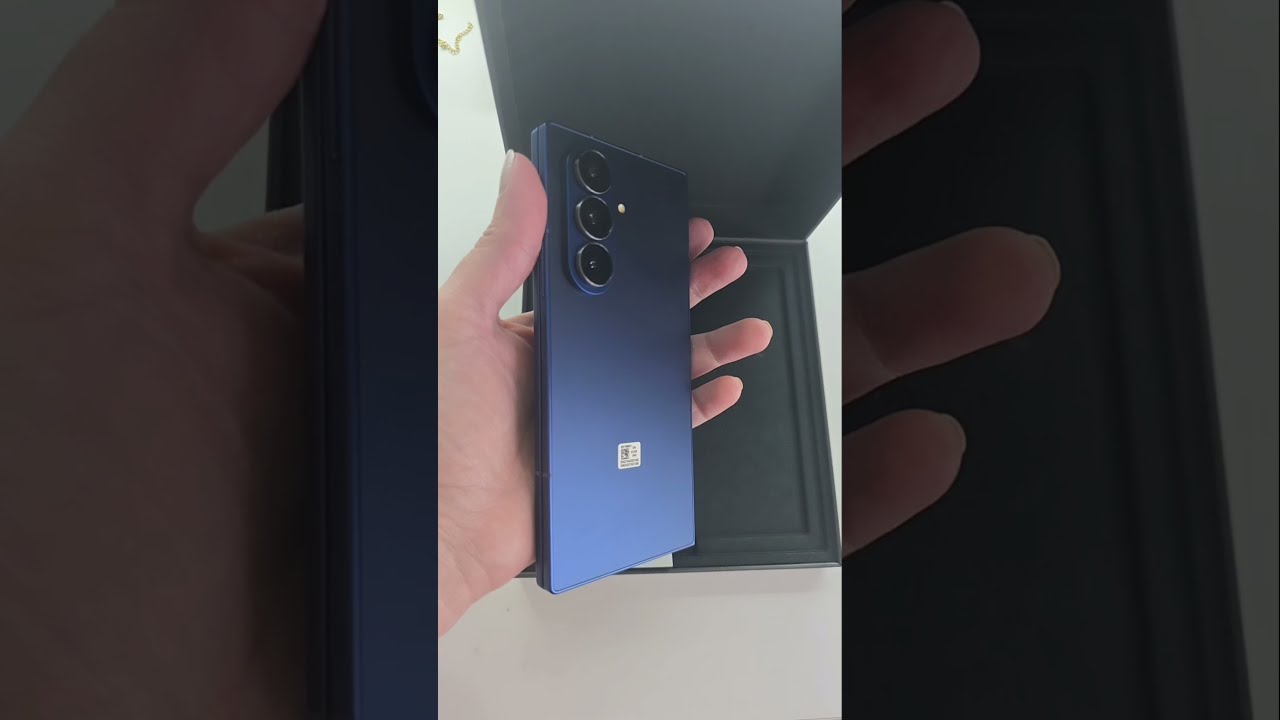 Unboxing The NEW Galaxy Z Fold7 512GB Blue Shadow Samsung Zfold7