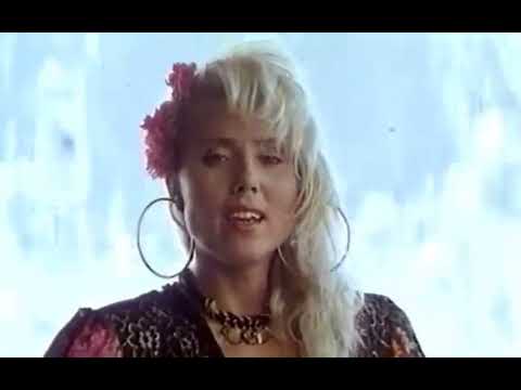 Lepa Brena &