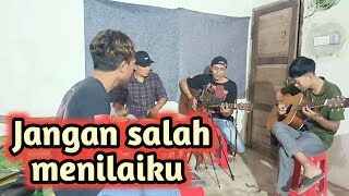Jangan salah menilaiku cover pengamen jalur bebas dangdut koplo akustik