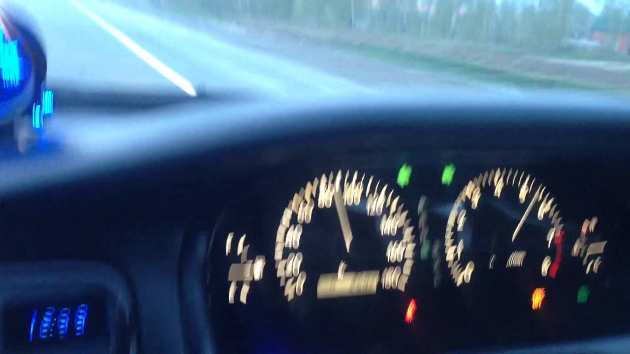 Toyota Mark 2 за рулём ночь
