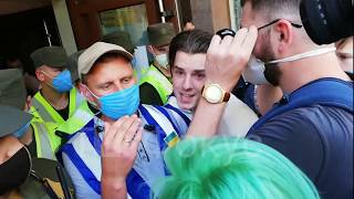 Суд над Стерненко: драка, ожидание и кричалки активистов под судом. #Стерненко #Шарий