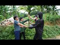 Single Mother Tieu Man Fearless Of Danger Rushed In To Save A Woman Who Was Beaten Unconscious Single Mother Tieu Man Fearless Of Danger Rushed In To Save A Woman Who Was Beaten Unconscious