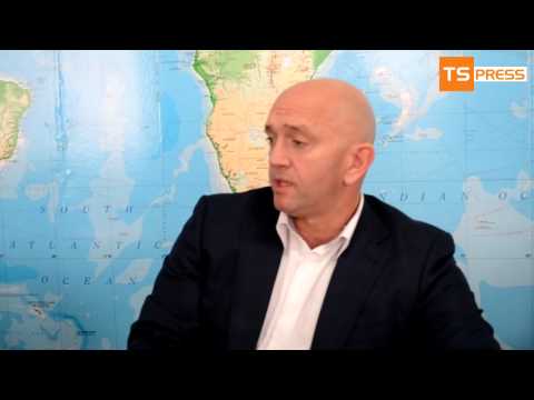 ფოთის პორტის დირექტორი მუშების მოთხოვნებზე