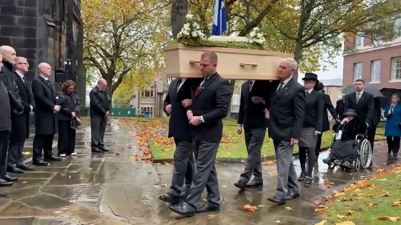 Cricket legend Dickie Bird honoured as hundreds attend funeral in Barnsley | SWNS