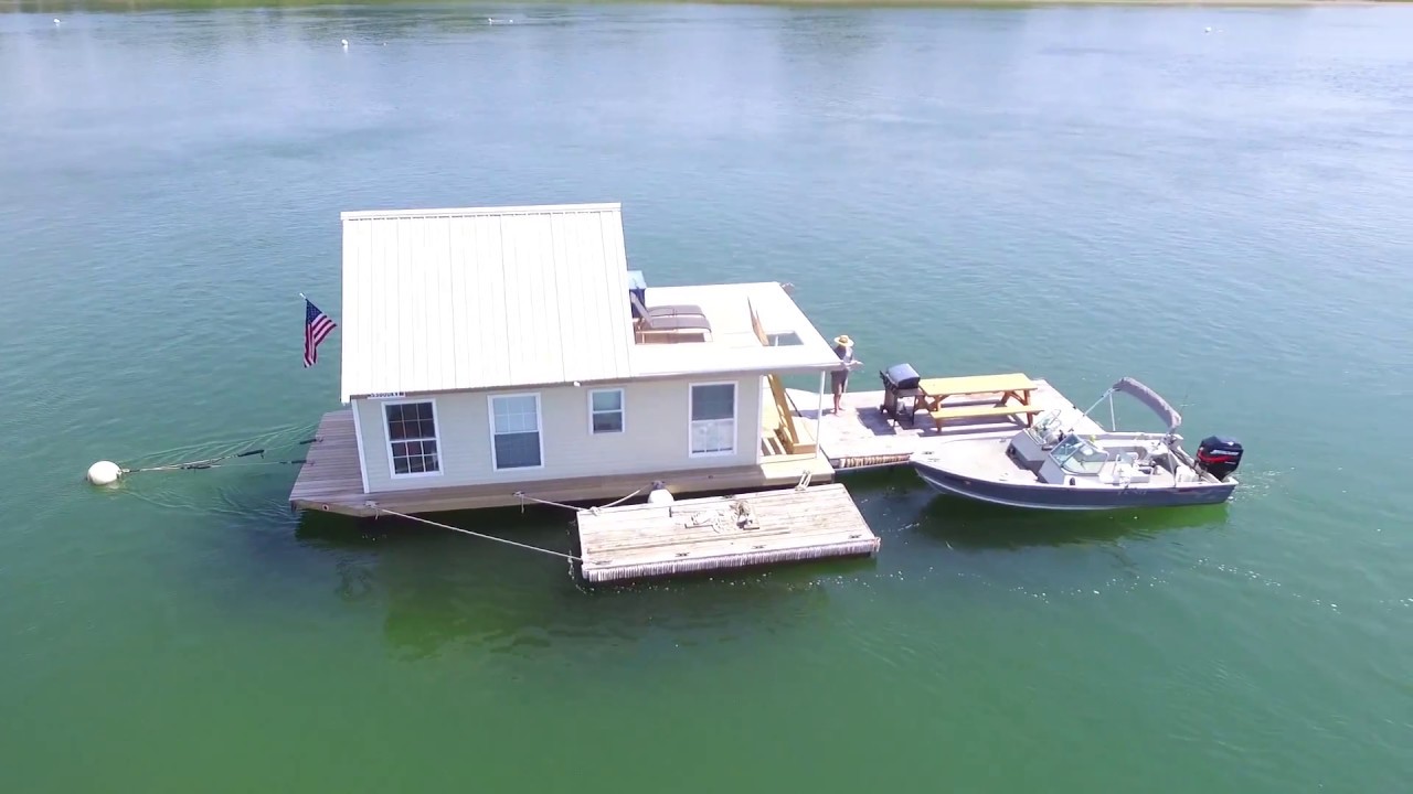 house boat Ipswich Bay Summer 2018 YouTube