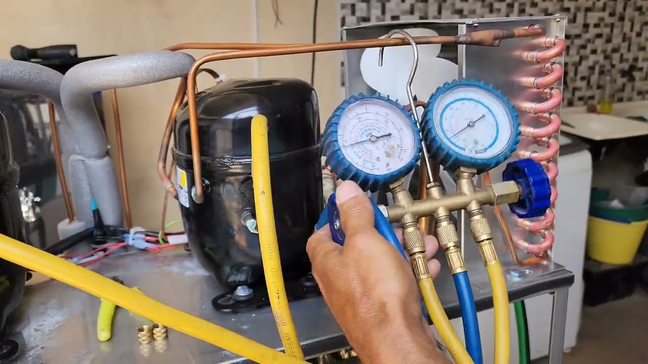 Máquina de gelo Everest EGC 150 só gela um lado, com baixa produção. Veja porque.