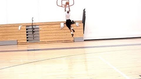 Dre Baldwin: Iverson Slow-To-Quick Crossover Dunk Drive Pt. 1 | Changing Speeds Moves NBA Tips