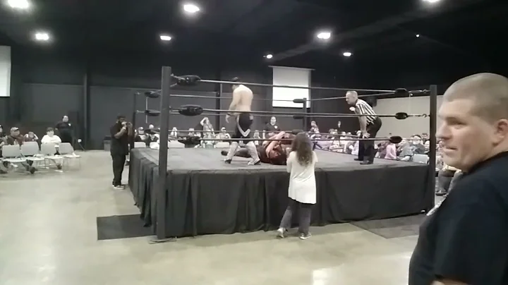 Sam Stackhouse vs Ray Everett