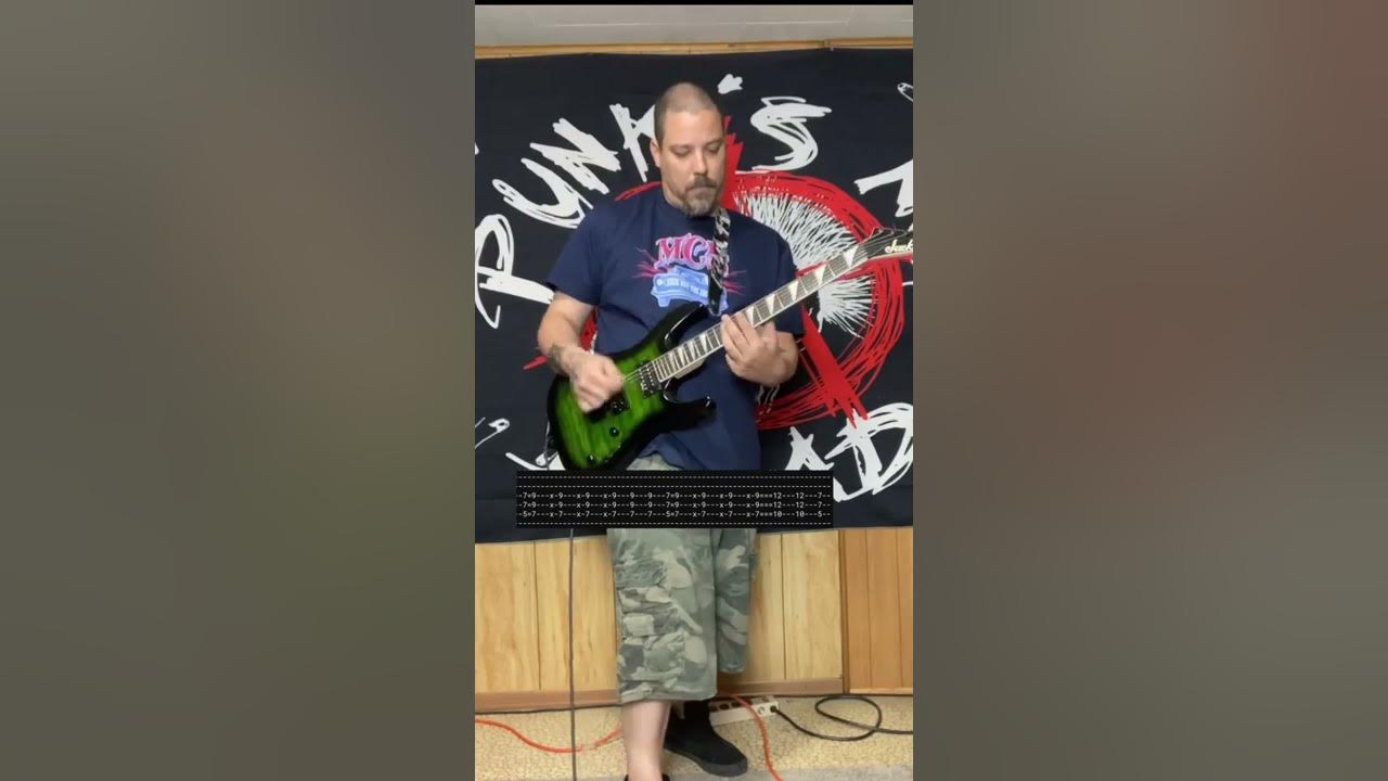 Playing what Ultimate Guitar tab say Kenny Loggins - Danger Zone