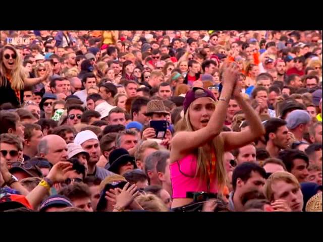 Stereophonics - I Wanna Get Lost with You (Live at TITP 2015) class=