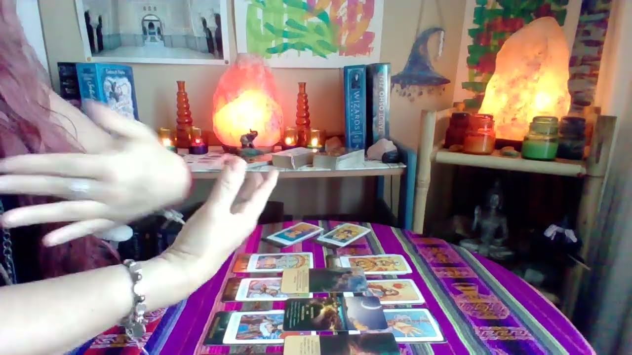 ARIES!! 🔮 Re/conectas con alguien estable en el amor!! Esta persona será un apoyo para ti!!