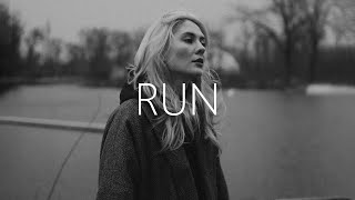 LOSTWIND & Dianna - Run (Lyrics)