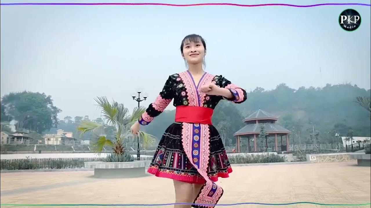 Nhảy shuffle dance   Linh Nhi  nkauj hmoob mường chà　ベトナム 少女ダンス