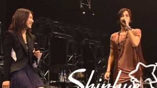 Jang Keun Suk and Park Shin Hye (in concert)