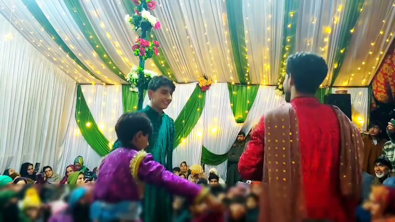 Sarhad paar trending song singer sameer 