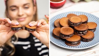 Ciasteczka z kremem Oreo. Nietypowa, ale bardzo smaczna przekąska, którą zrobisz na patelni