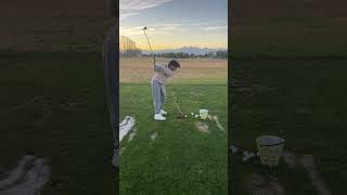 Learning to start the ball right for this beginner #golf #golfswing #golftips #golfswingtips