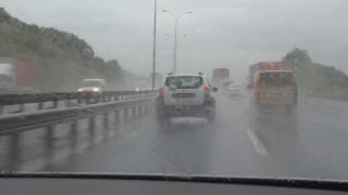 Gökçe Özgül - Vur Yüreğim ( Yollar ve Şarkılar ) Driving in the Rain Resimi