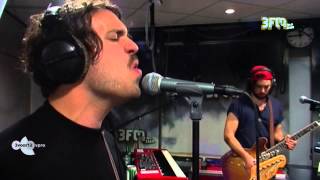 Video thumbnail of "Go Back To The Zoo - You, Live @ 3voor12 Radio"