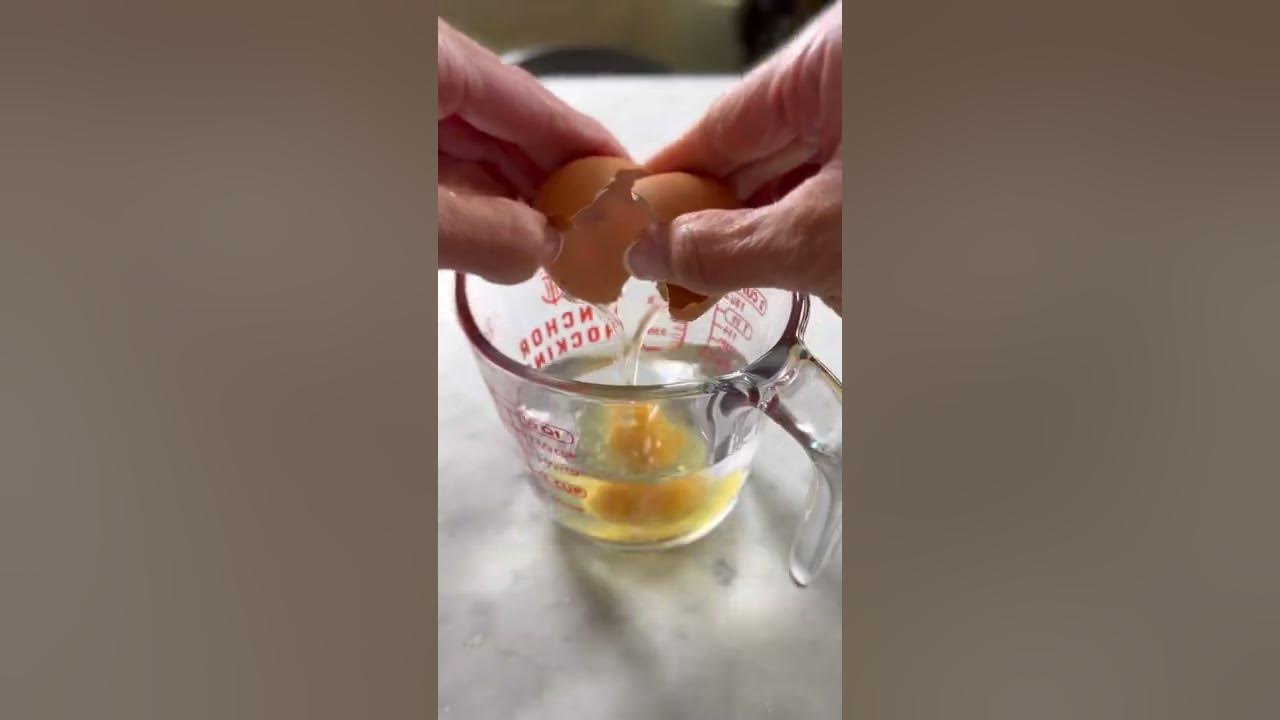 How To Cook Eggs In A Microwave Egg Poacher – Melanie Cooks